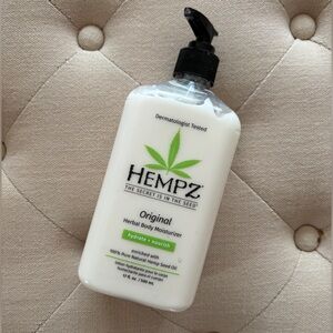 🤍Hempz Original Herbal Body Moisturizer 🤍